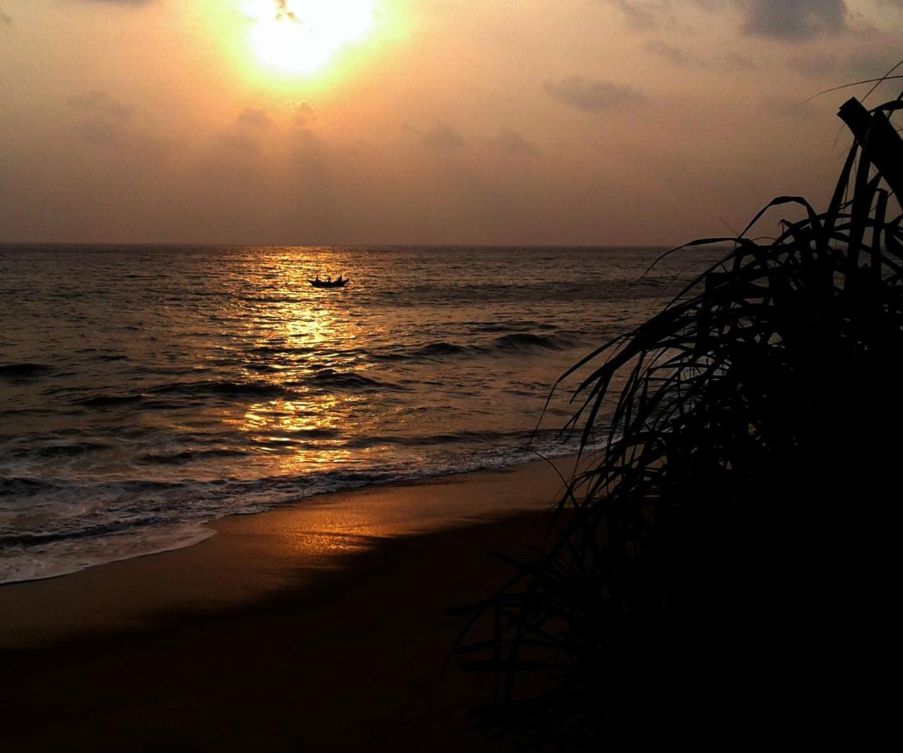 Beach Villa Randiya Galle Buitenkant foto