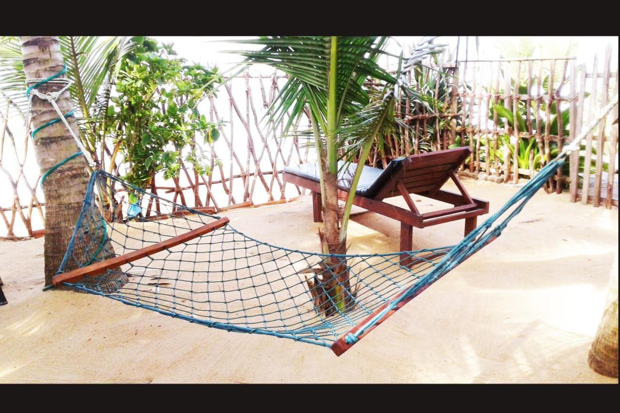 Beach Villa Randiya Galle Buitenkant foto