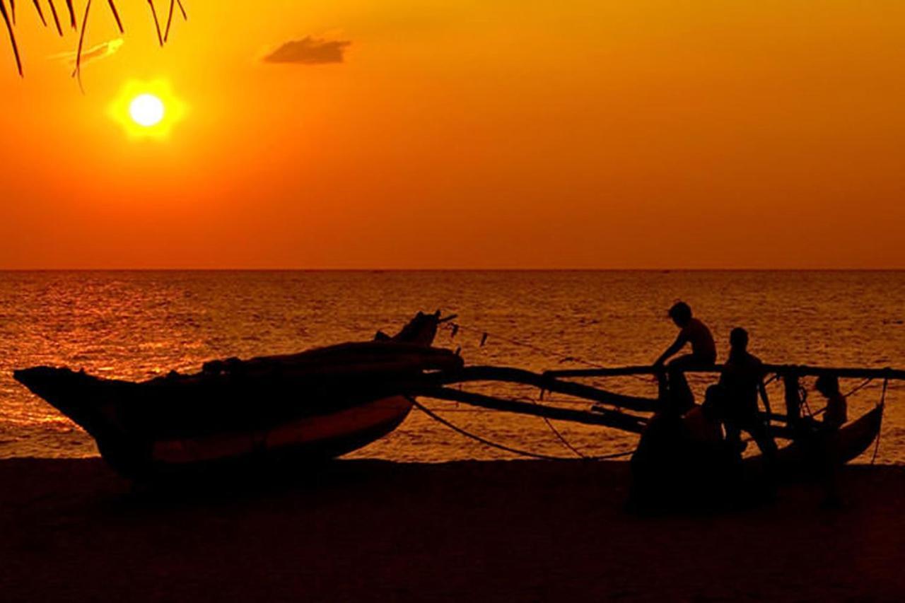 Beach Villa Randiya Galle Buitenkant foto